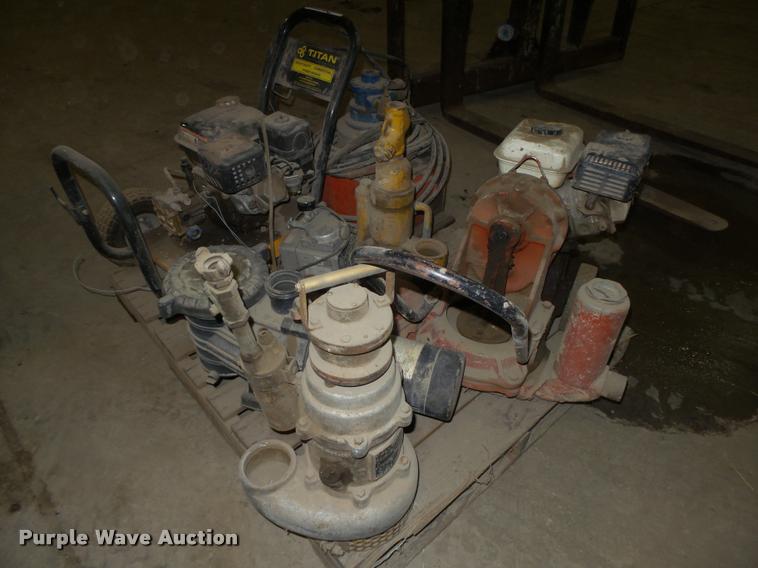 image for item AU9697 Tools