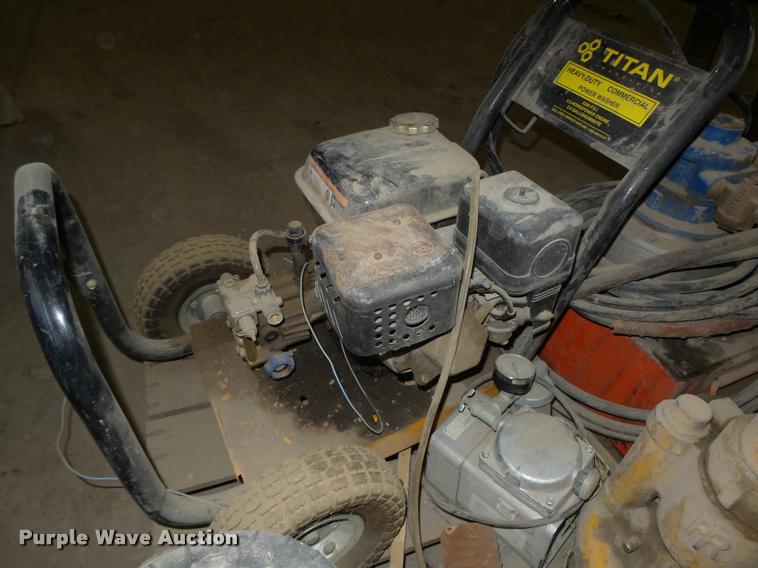 image for item AU9697 Tools