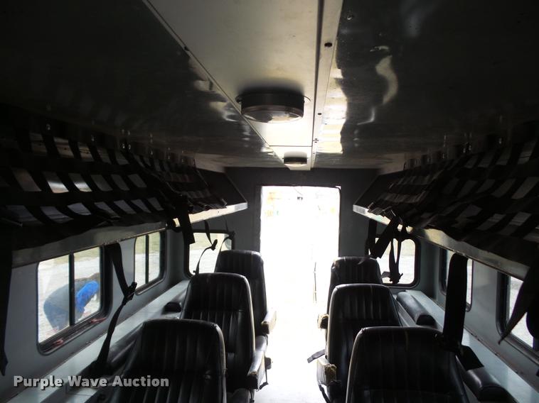 image for item BI9172 2005 International DuraStar 4300 personnel transport truck