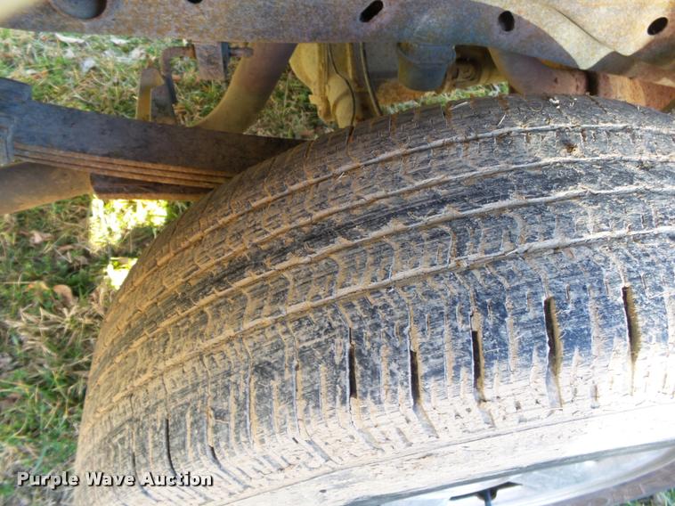 image for item BM9515 2005 Ford F150 SuperCab pickup truck