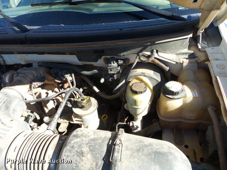 image for item BM9515 2005 Ford F150 SuperCab pickup truck