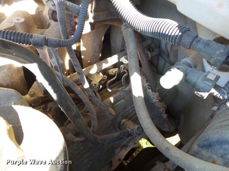 image for item BM9515 2005 Ford F150 SuperCab pickup truck