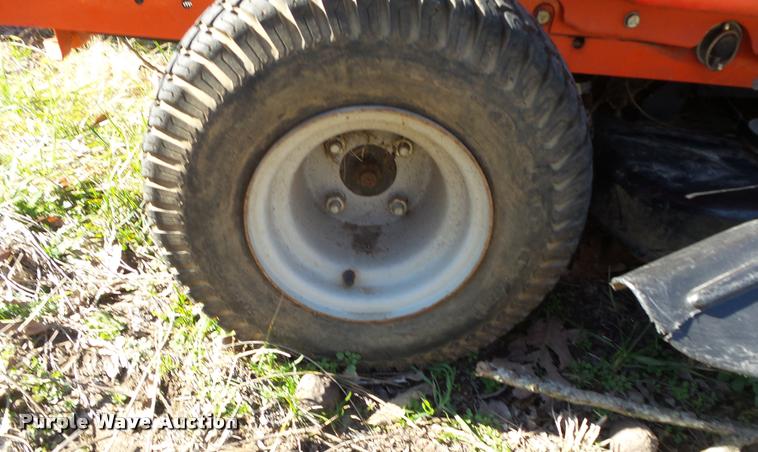 image for item BM9517 Ariens EZR1742 lawn mower