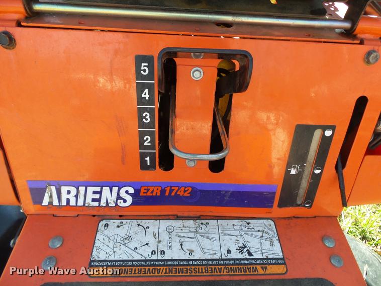 image for item BM9517 Ariens EZR1742 lawn mower