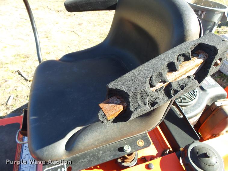 image for item BM9517 Ariens EZR1742 lawn mower