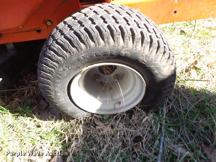 image for item BM9517 Ariens EZR1742 lawn mower