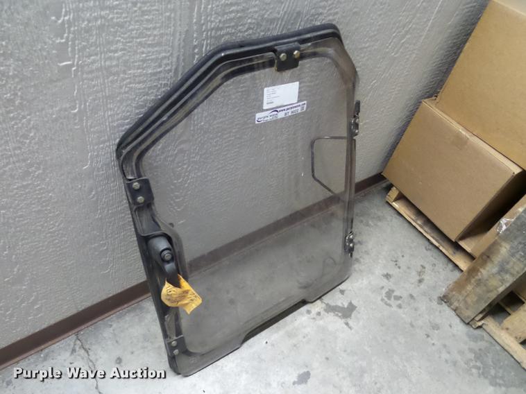 image for item BT9022 Skid steer door