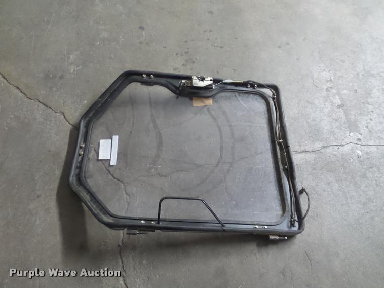 image for item BT9022 Skid steer door