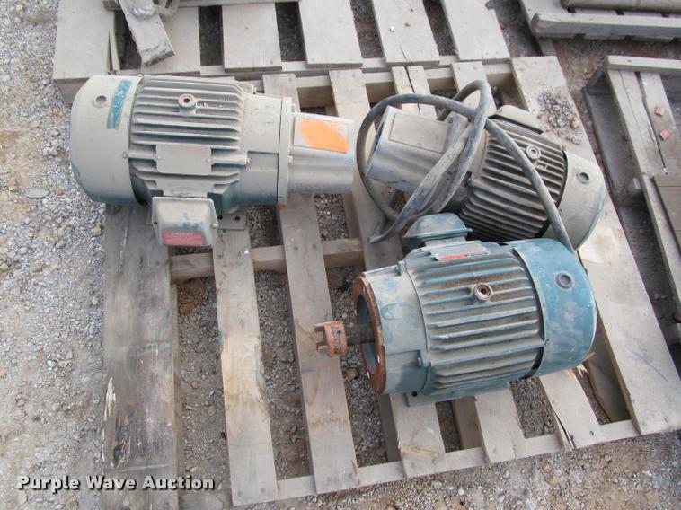 image for item BT9083 Approximately 21 electric motors