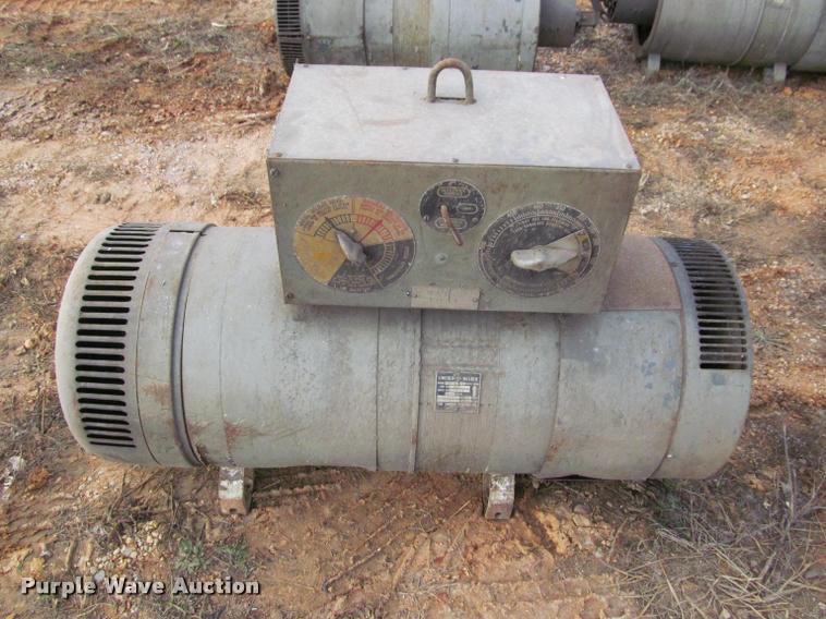 image for item BT9084 (6) Lincoln Electric Sea400 shield arc welders