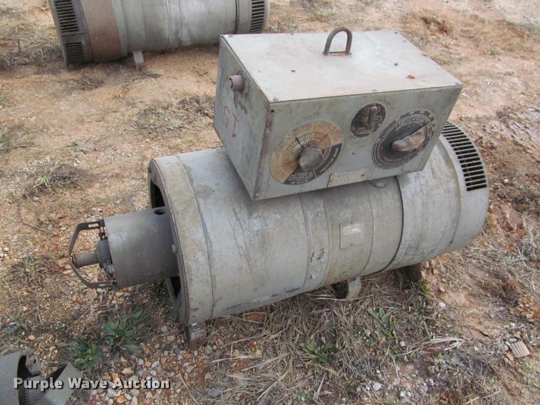 image for item BT9084 (6) Lincoln Electric Sea400 shield arc welders