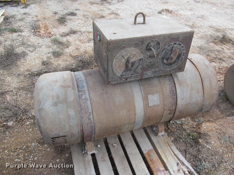 image for item BT9084 (6) Lincoln Electric Sea400 shield arc welders