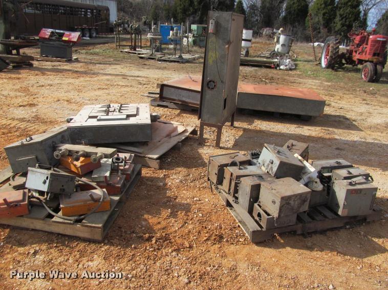 image for item BT9088 Electric panels