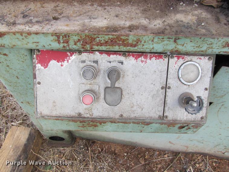 image for item BT9094 Do All C9 band saw