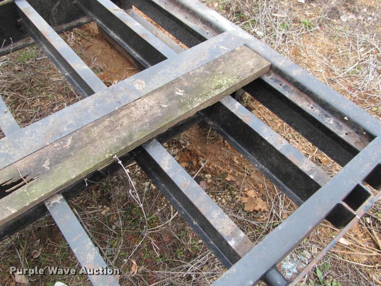 image for item BT9109 Flatbed