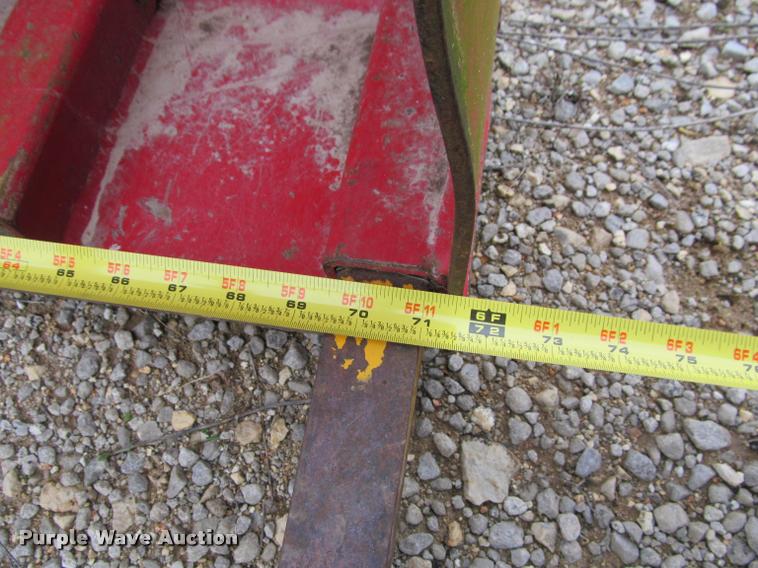 image for item BT9115 Beeson skid steer grapple bucket