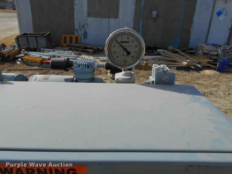 image for item BU9417 Smith and Loveless FX-1086 pump station