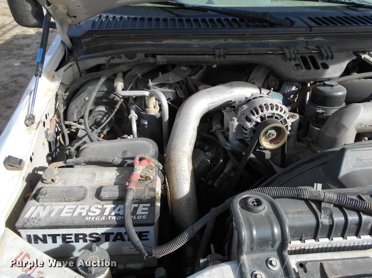 image for item BU9418 2006 Ford F250 Super Duty SuperCab flatbed pickup truck