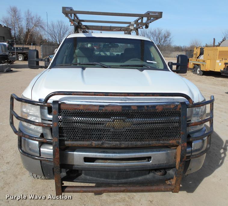 image for item BU9422 2008 Chevrolet Silverado 2500HD Ext. Cab pickup truck