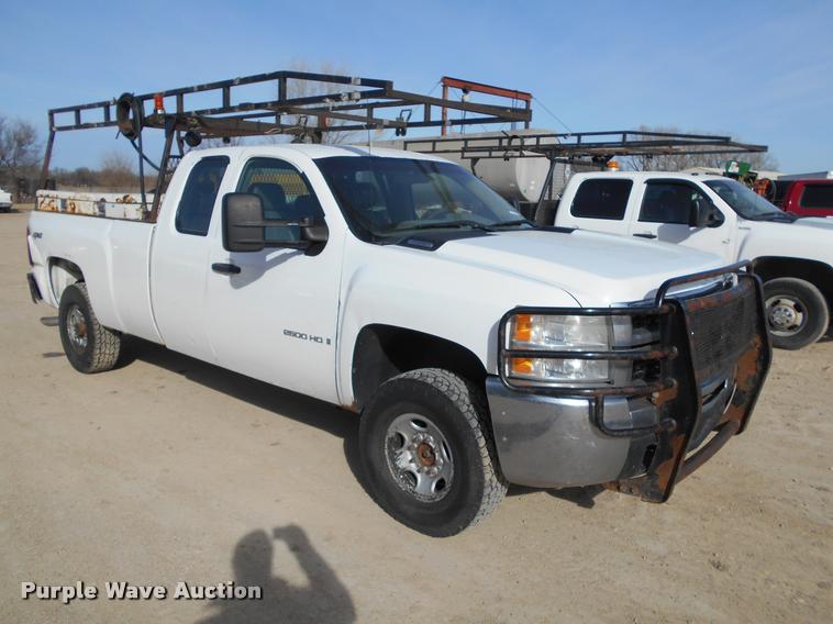 image for item BU9422 2008 Chevrolet Silverado 2500HD Ext. Cab pickup truck