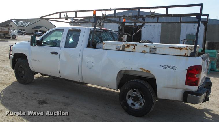 image for item BU9422 2008 Chevrolet Silverado 2500HD Ext. Cab pickup truck