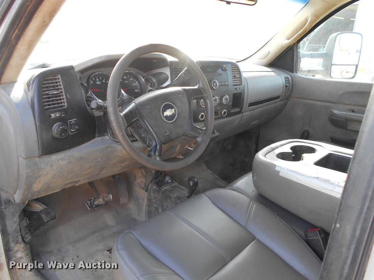 image for item BU9422 2008 Chevrolet Silverado 2500HD Ext. Cab pickup truck