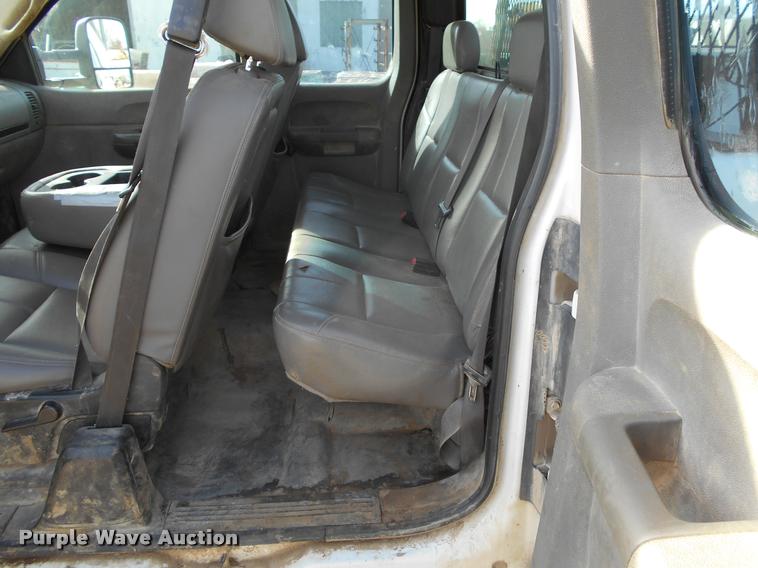 image for item BU9422 2008 Chevrolet Silverado 2500HD Ext. Cab pickup truck