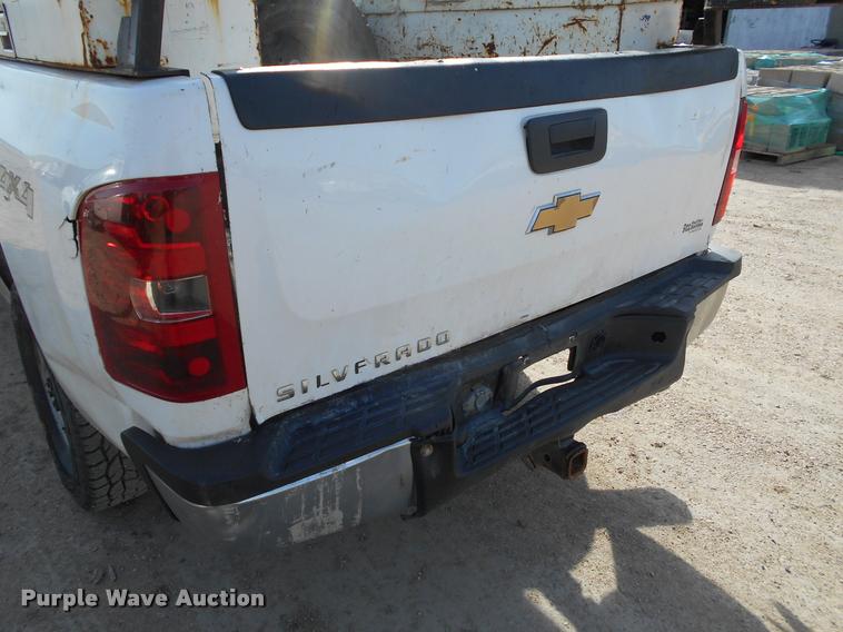 image for item BU9422 2008 Chevrolet Silverado 2500HD Ext. Cab pickup truck