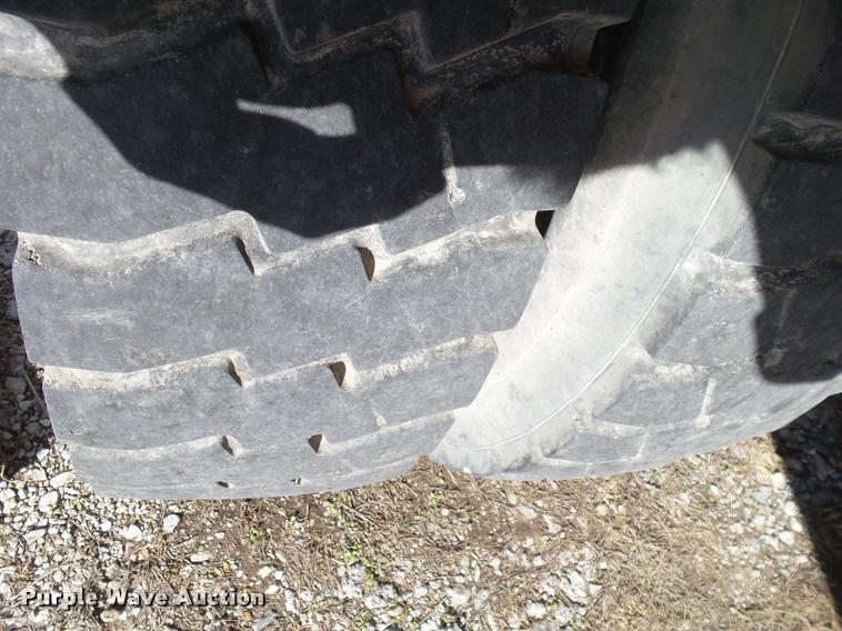 image for item BZ9976 1997 Ford F800 refuse truck