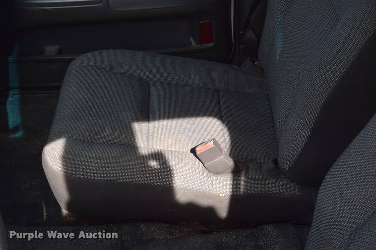 image for item CB9069 2004 Ford Crown Victoria Police Interceptor