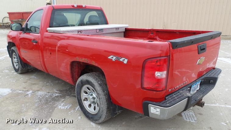 image for item CB9783 2007 Chevrolet Silverado 1500 pickup truck