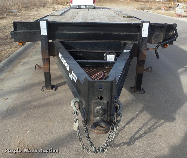 image for item DA0292 2003 Hillsboro 700 equipment trailer