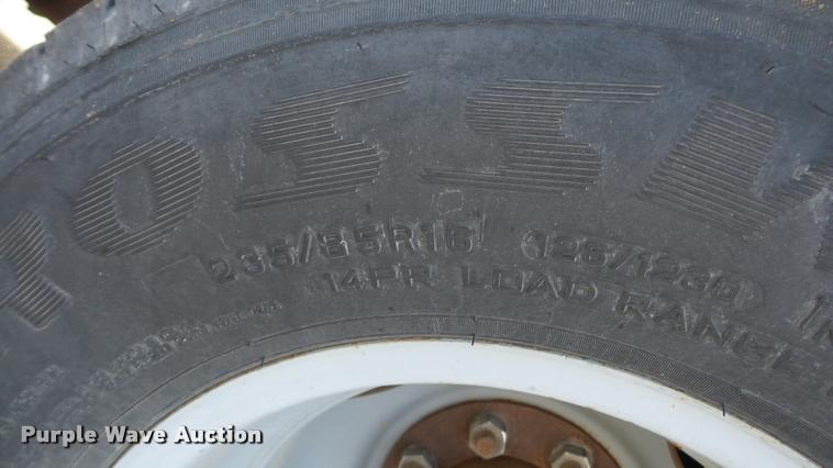 image for item DA0292 2003 Hillsboro 700 equipment trailer