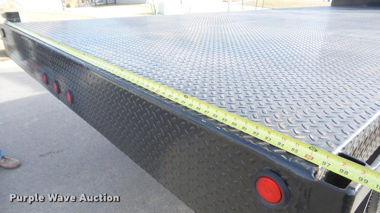 image for item DA0293 2005 International 7600 flatbed truck