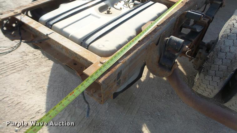 image for item DA0296 2007 Ford F450 Super Duty Crew Cab cab and chassis truck