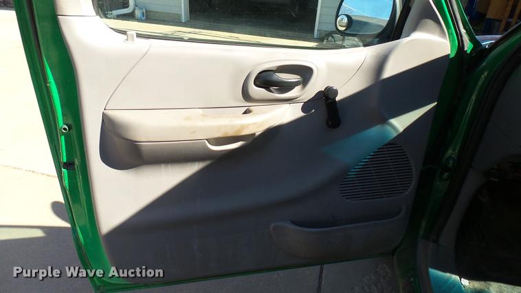 image for item DA0315 1998 Ford F150 SuperCab pickup truck