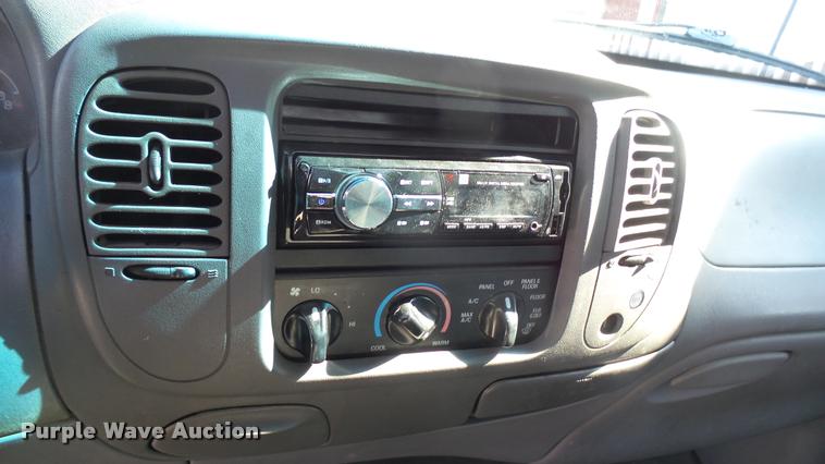 image for item DA0315 1998 Ford F150 SuperCab pickup truck