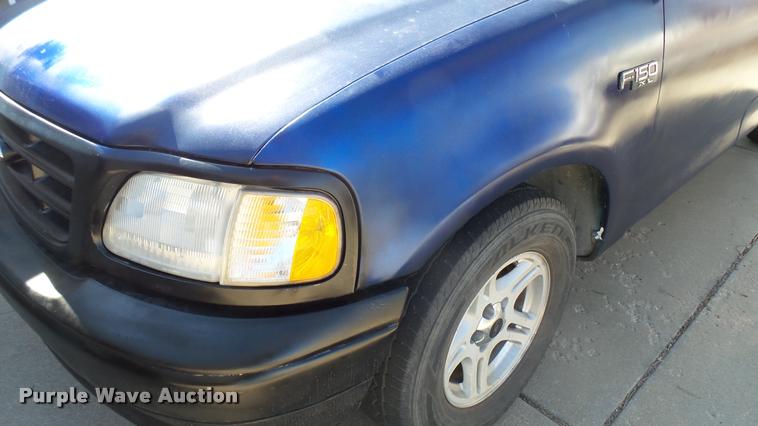 image for item DA0315 1998 Ford F150 SuperCab pickup truck