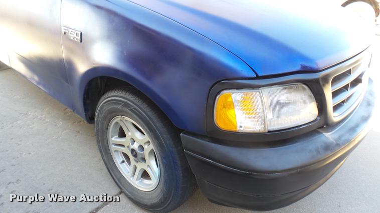 image for item DA0315 1998 Ford F150 SuperCab pickup truck