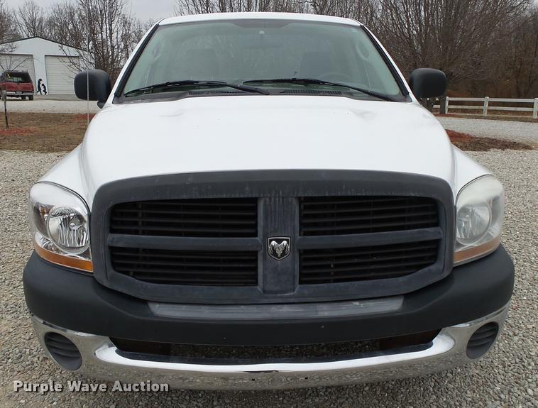 image for item DA2519 2006 Dodge Ram 2500 pickup truck