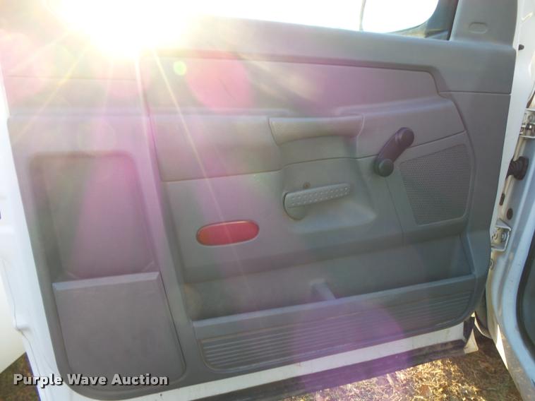 image for item DA2519 2006 Dodge Ram 2500 pickup truck
