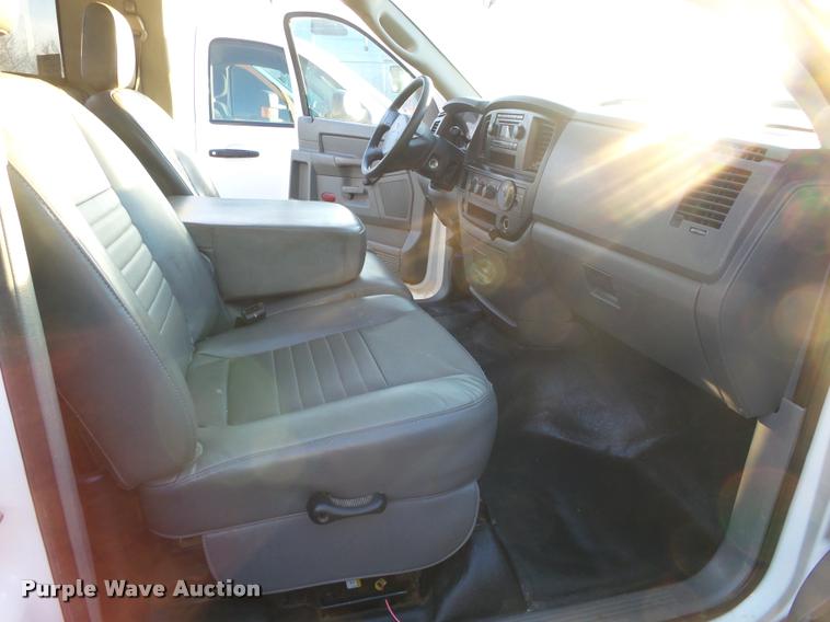image for item DA2519 2006 Dodge Ram 2500 pickup truck
