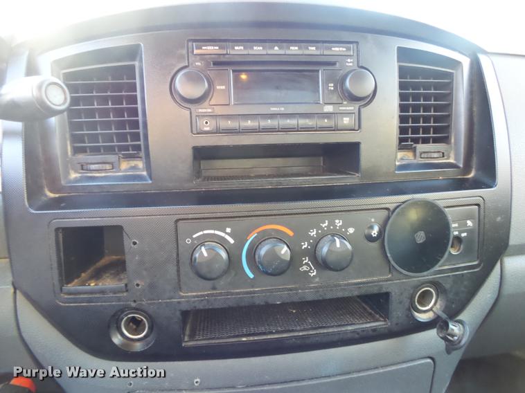 image for item DA2519 2006 Dodge Ram 2500 pickup truck