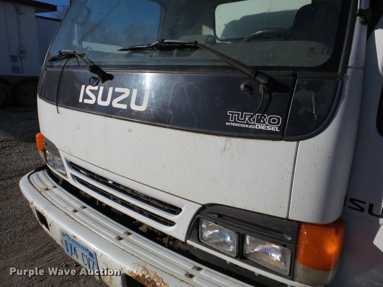 image for item DA7270 2003 Isuzu NPR HD box truck