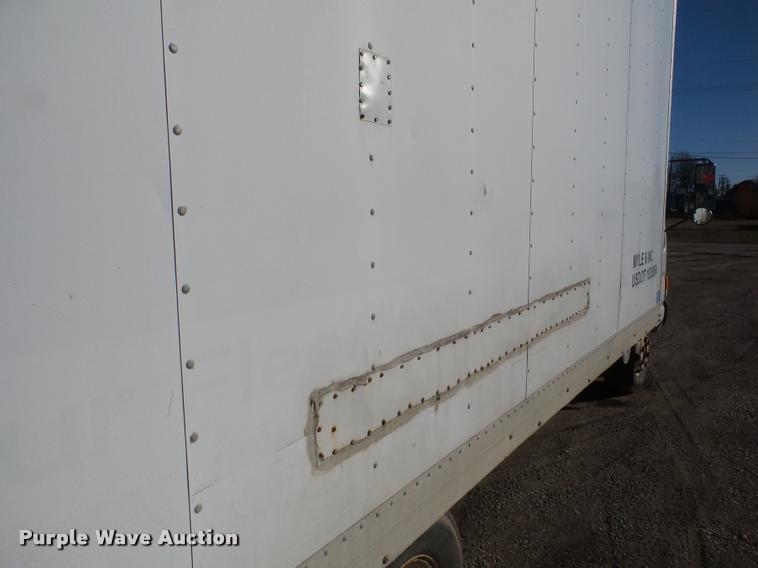 image for item DA7270 2003 Isuzu NPR HD box truck