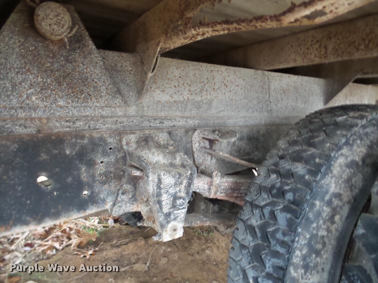 image for item DA7289 1978 Ford F600 dump truck