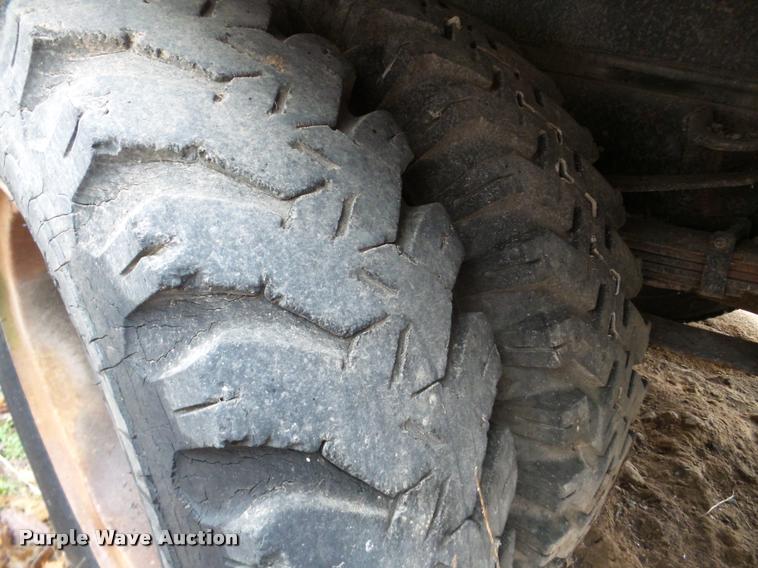 image for item DA7289 1978 Ford F600 dump truck