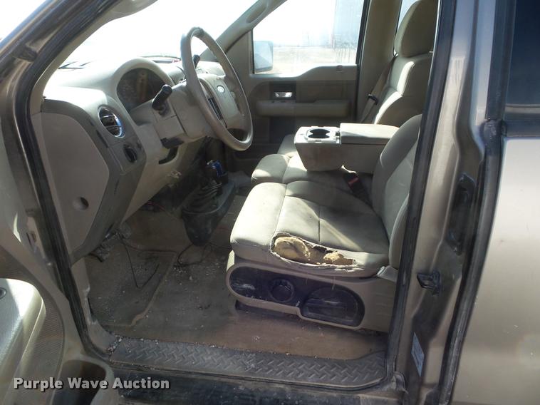 image for item DA7565 2004 Ford F150 pickup truck