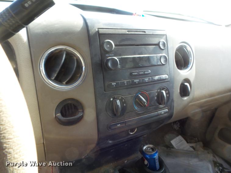 image for item DA7565 2004 Ford F150 pickup truck