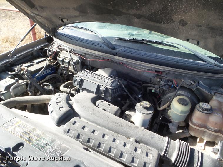 image for item DA7565 2004 Ford F150 pickup truck